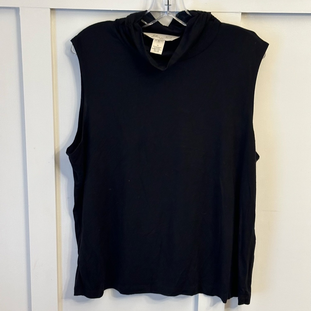 Jillian and‎ Nicole Woman’s Top
